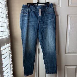 Chico's Medium Blue Ankle Cropped Jeans